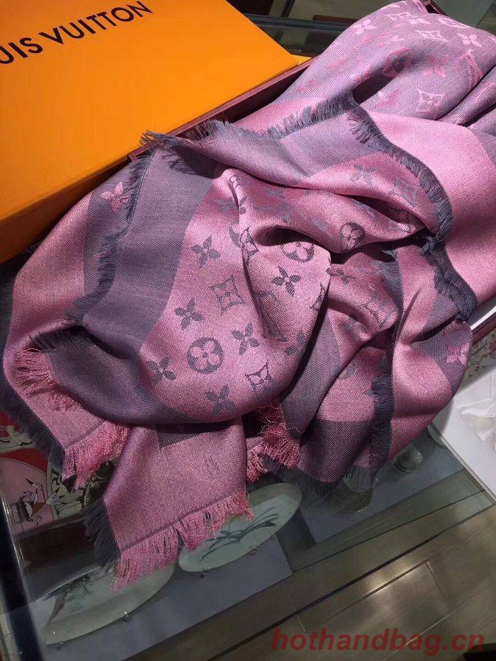 Louis Vuitton Scarf LV00111